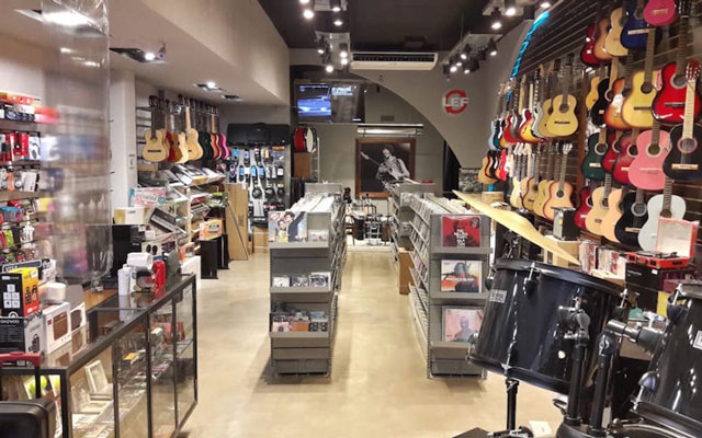 Lef Boulevard Shopping Adrogu&eacute;